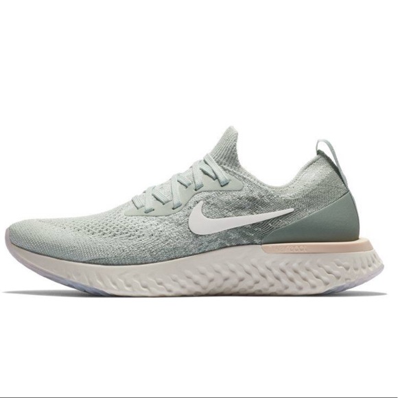 nike epic react flyknit silver running shoes